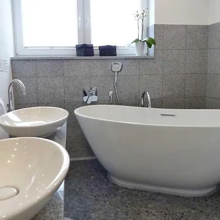 Ferienvilla Mit Panoramablick Auf Den Schmachter 别墅 宾茨